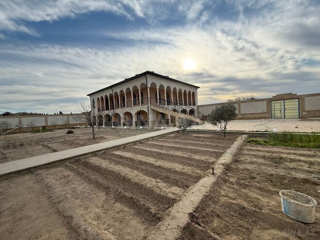 Satılır 7 otaqlı həyət evi/bağ evi 1 600 m², Şüvəlan q., photo 9 from 10