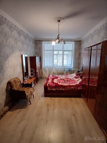 Продаётся 3-комн. вторичка 80 м², Абшеронcкий  р., photo 9 from 32