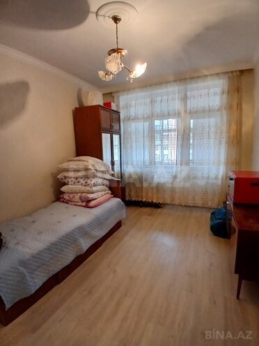 Продаётся 3-комн. вторичка 80 м², Абшеронcкий  р., photo 13 from 32