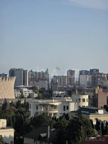 Продаётся 6-комн. новостройка 260 м², м. 8 ноября, photo 1 from 31