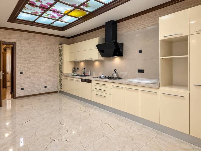 Продаётся 5-комн. новостройка 305 м², м. 28 мая, photo 9 from 30