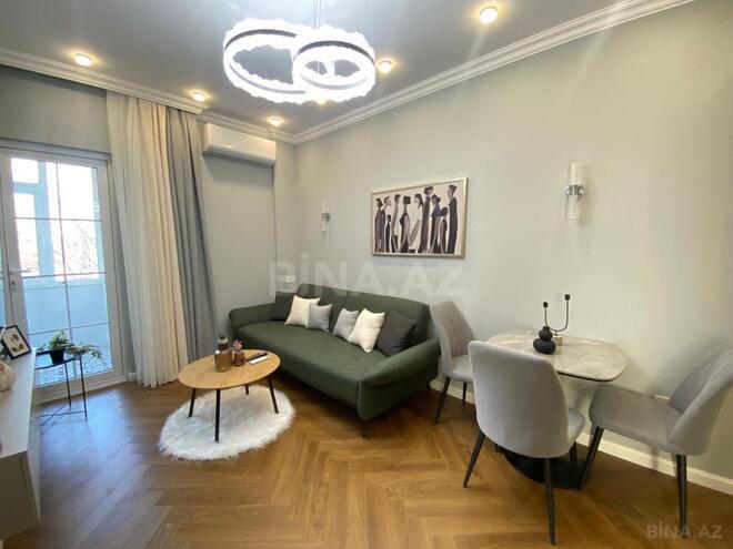 Satılır 2 otaqlı köhnə tikili 50 m², Nərimanov r., photo 1 from 15