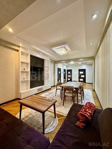İcarəyə verilir 3 otaqlı yeni tikili 120 m², İnşaatçılar m., photo 3 from 10