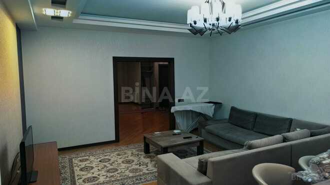 Сдается 2-комн. новостройка 100 м², м. Нефтчиляр, photo 4 from 18