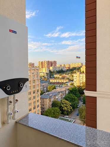 Сдается 3-комн. новостройка 93 м², м. Нефтчиляр, photo 11 from 14