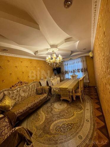 Satılır 4 otaqlı köhnə tikili 85 m², Suraxanı r., photo 1 from 16