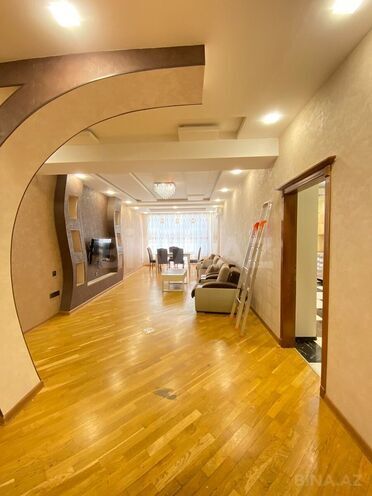Сдается 3-комн. новостройка 140 м², пос. Бадамдар, photo 5 from 29