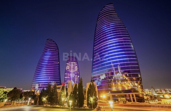 Сдается 2-комн. новостройка 95 м², м. Ичеришехер, photo 1 from 12