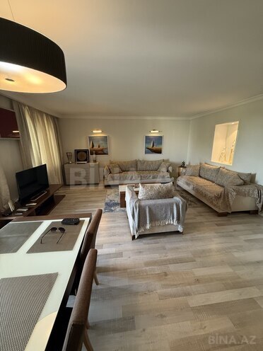 Сдается 2-комн. новостройка 95 м², м. Ичеришехер, photo 3 from 12