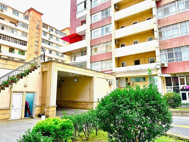 Продается 3-комн. новостройка 160 м², м. Кара Караев, photo 24 from 26
