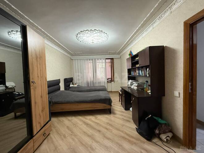 Satılır 5 otaqlı köhnə tikili 80 m², Nərimanov r., photo 1 from 19