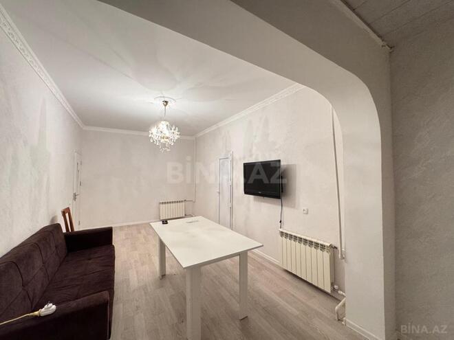 Satılır 2 otaqlı köhnə tikili 45 m², Memar Əcəmi m., photo 6 from 19