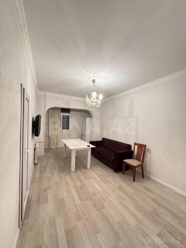 Satılır 2 otaqlı köhnə tikili 45 m², Memar Əcəmi m., photo 7 from 19