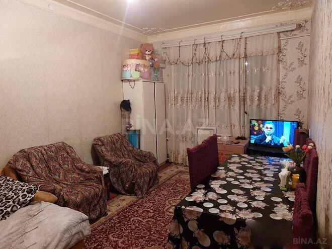 Satılır 2 otaqlı köhnə tikili 60 m², Əhmədli m., photo 1 from 9