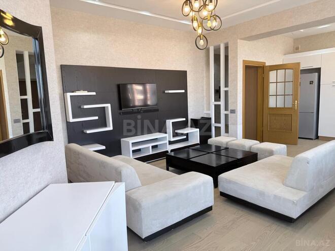 Сдаётся 3-комн. новостройка 115 м², м. Низами, photo 3 from 15