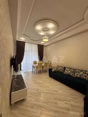 Сдаётся 2-комн. новостройка 70 м², м. Гянджлик, photo 1 from 15