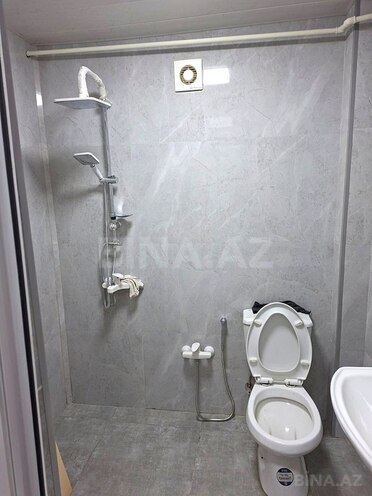 Продается 2-комн. вторичка 65 м², м. Кара Караев, photo 11 from 13