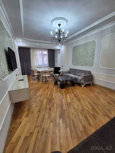 Сдается 2-комн. новостройка 114 м², Насиминский  р., photo 1 from 19