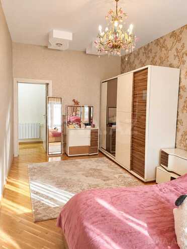 Продаётся 2-комн. новостройка 106 м², м. Элмляр Академиясы, photo 5 from 9