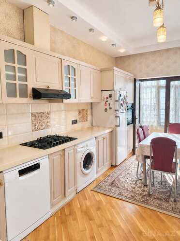 Продаётся 2-комн. новостройка 106 м², м. Элмляр Академиясы, photo 6 from 9
