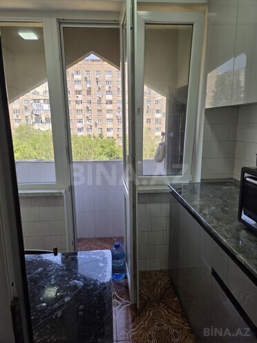 Satılır 3 otaqlı köhnə tikili 60 m², Həzi Aslanov m., photo 9 from 12