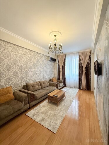 Продается 2-комн. новостройка 65 м², photo 1 from 16