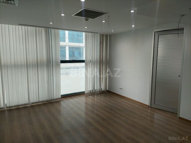 İcarəyə verilir  obyekt 600 m², 8 Noyabr m., photo 17 from 22