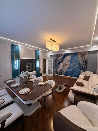 Продаётся 2-комн. новостройка 82.5 м², м. Ази Асланов, photo 1 from 15