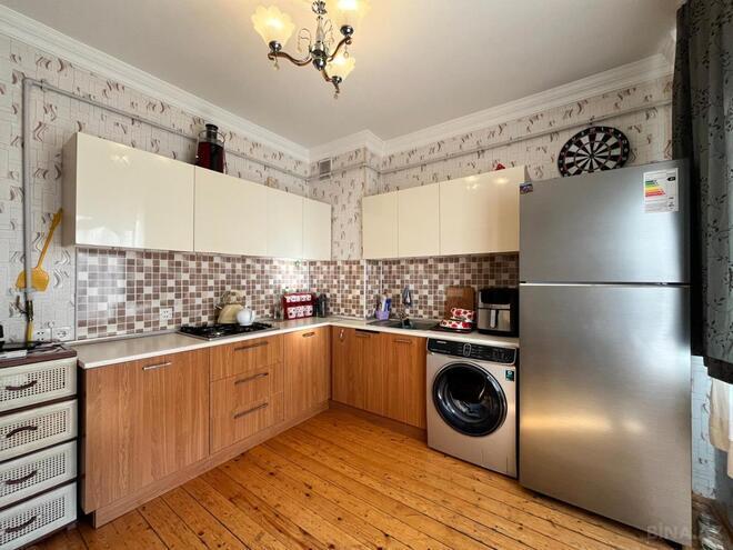 Продаётся 2-комн. вторичка 114 м², м. Кара Караев, photo 8 from 16