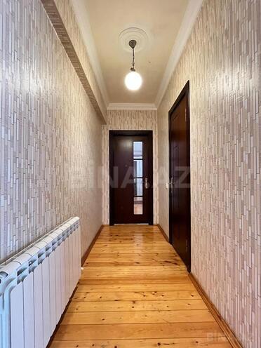 Продаётся 2-комн. вторичка 114 м², м. Кара Караев, photo 4 from 16