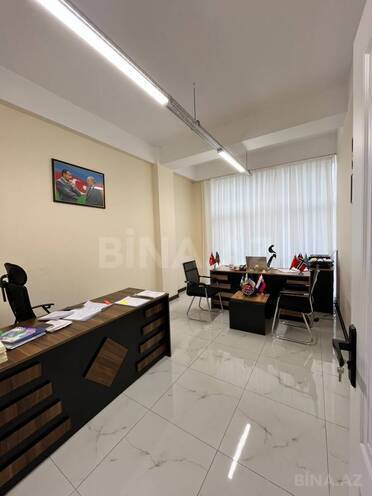 İcarəyə verilir 3 otaqlı ofis 58 m², 28 May m., photo 1 from 7