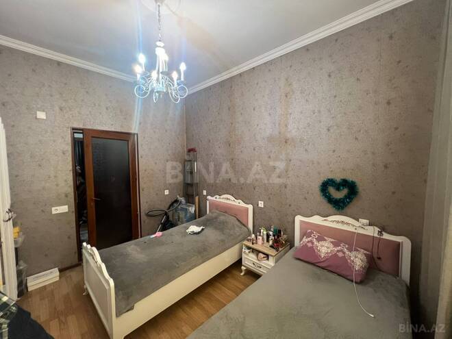 Продаётся 3-комн. вторичка 80 м², Насиминский  р., photo 8 from 22