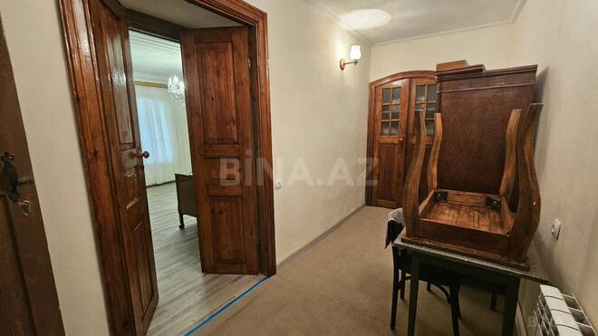 Сдается 2-комн. вторичка 70 м², м. Низами, photo 10 from 21