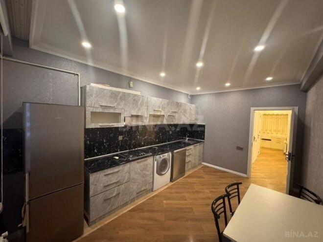 İcarəyə verilir 2 otaqlı köhnə tikili 94 m², İnşaatçılar m., photo 10 from 13