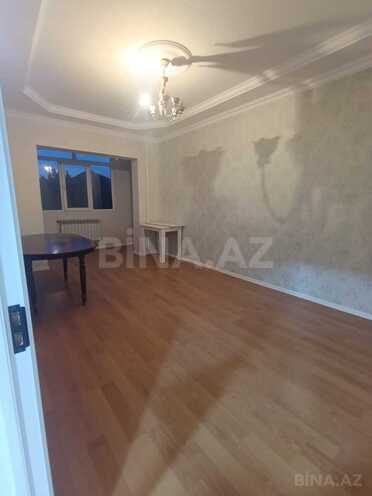 Satılır 2 otaqlı köhnə tikili 70 m², photo 1 from 13