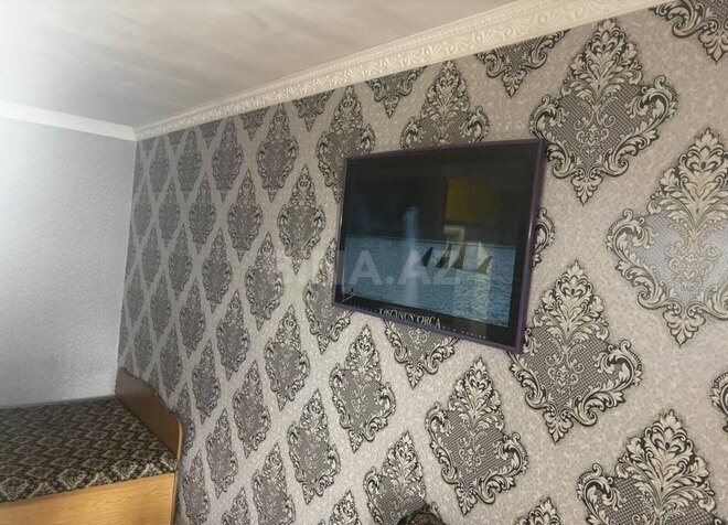 İcarəyə verilir 2 otaqlı köhnə tikili 35 m², Xalqlar Dostluğu m., photo 4 from 7