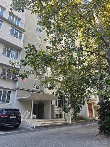 Satılır 3 otaqlı köhnə tikili 90 m², Azadlıq Prospekti m., photo 1 from 15