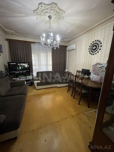 Satılır 3 otaqlı köhnə tikili 70 m², Bakıxanov q., photo 3 from 16
