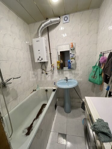 Satılır 3 otaqlı köhnə tikili 70 m², Bakıxanov q., photo 10 from 16