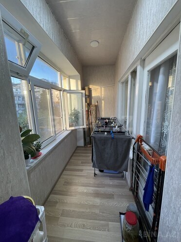 Satılır 3 otaqlı köhnə tikili 70 m², Bakıxanov q., photo 14 from 16