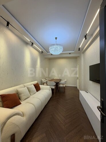 Сдаётся 2-комн. новостройка 70 м², м. Элмляр Академиясы, photo 1 from 10