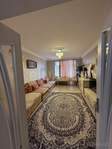 Продается 3-комн. вторичка 73 м², пос. Бакиханова, photo 1 from 18