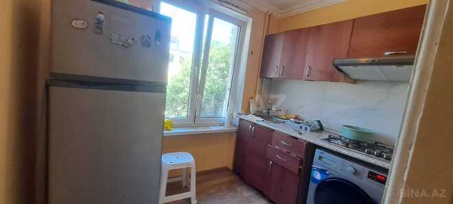 Сдаётся 1-комн. вторичка 40 м², м. Элмляр Академиясы, photo 3 from 8