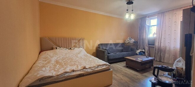 Сдаётся 1-комн. вторичка 40 м², м. Элмляр Академиясы, photo 1 from 8