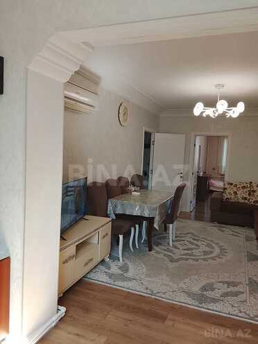 Продаётся 3-комн. вторичка 65 м², м. Нефтчиляр, photo 4 from 20