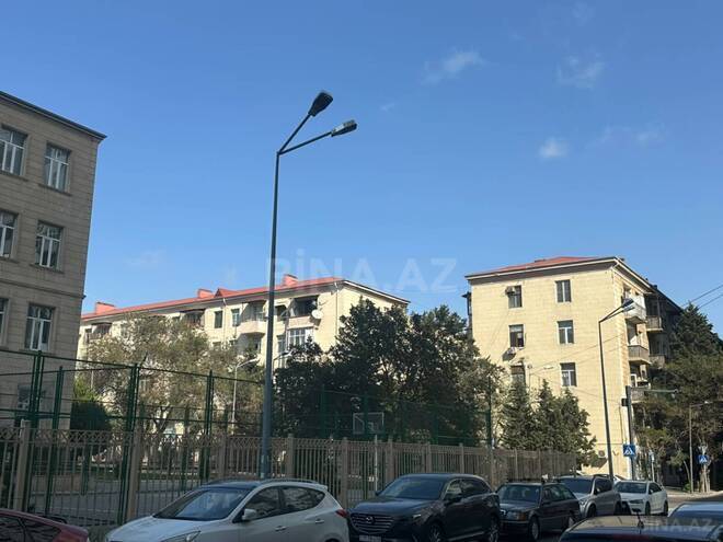 Продается 2-комн. вторичка 61 м², м. Кара Караев, photo 11 from 12