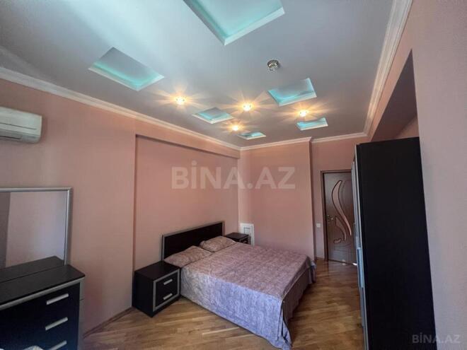 İcarəyə verilir 3 otaqlı yeni tikili 140 m², 28 May m., photo 3 from 12
