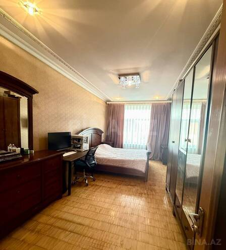 Satılır 4 otaqlı köhnə tikili 125 m², Avtovağzal m., photo 7 from 13