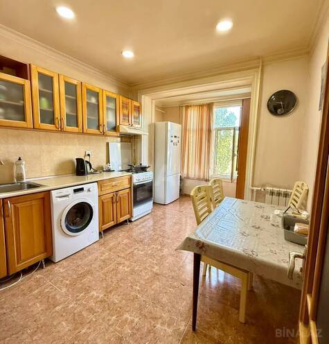 Satılır 4 otaqlı köhnə tikili 125 m², Avtovağzal m., photo 9 from 13