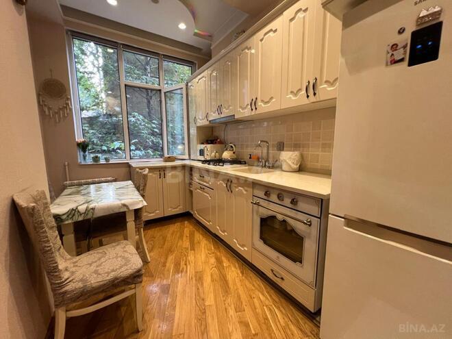 Продаётся 3-комн. новостройка 100 м², м. Элмляр Академиясы, photo 8 from 15